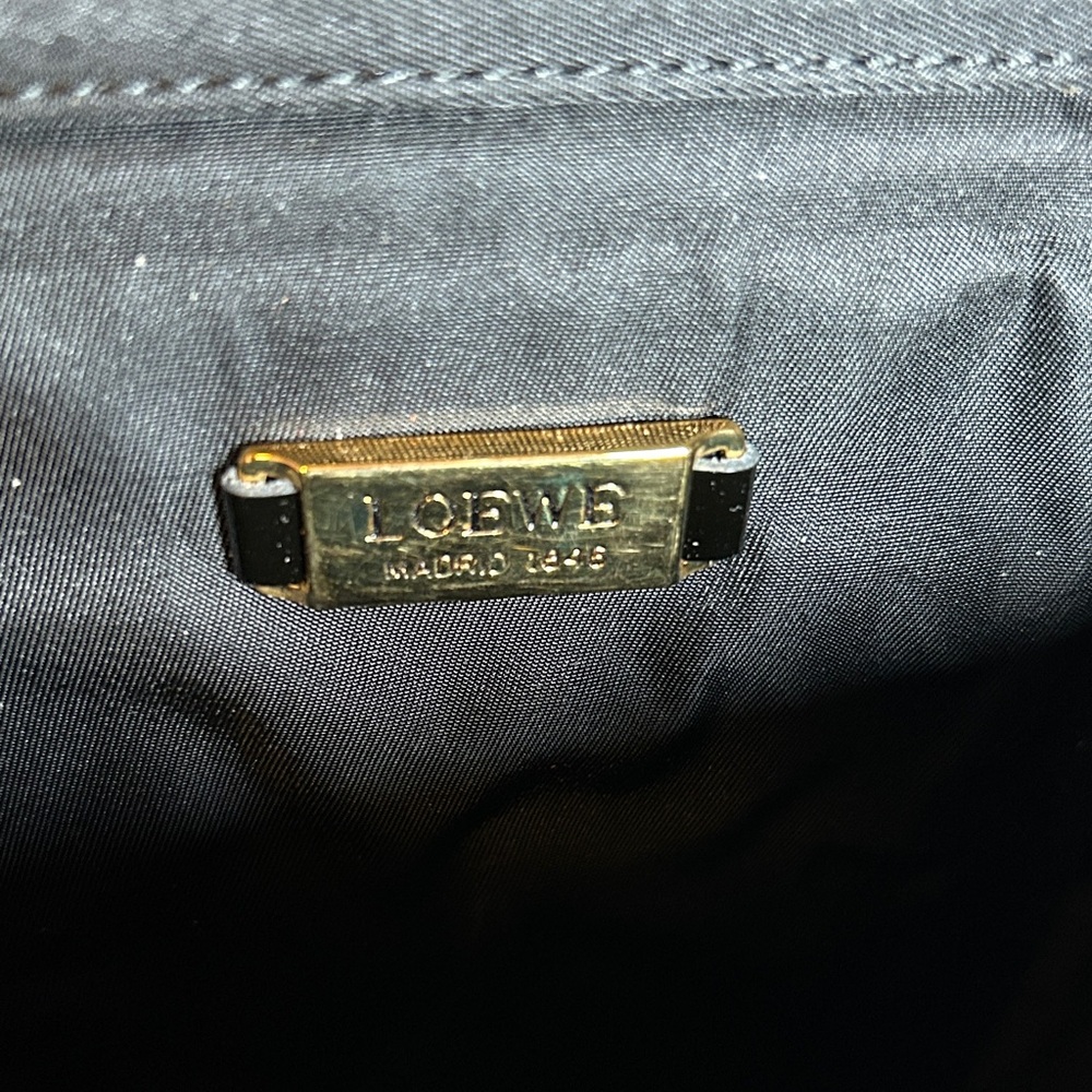 348. Loewe Animal Print cosmetic Bag with COA - Picture 9 of 13